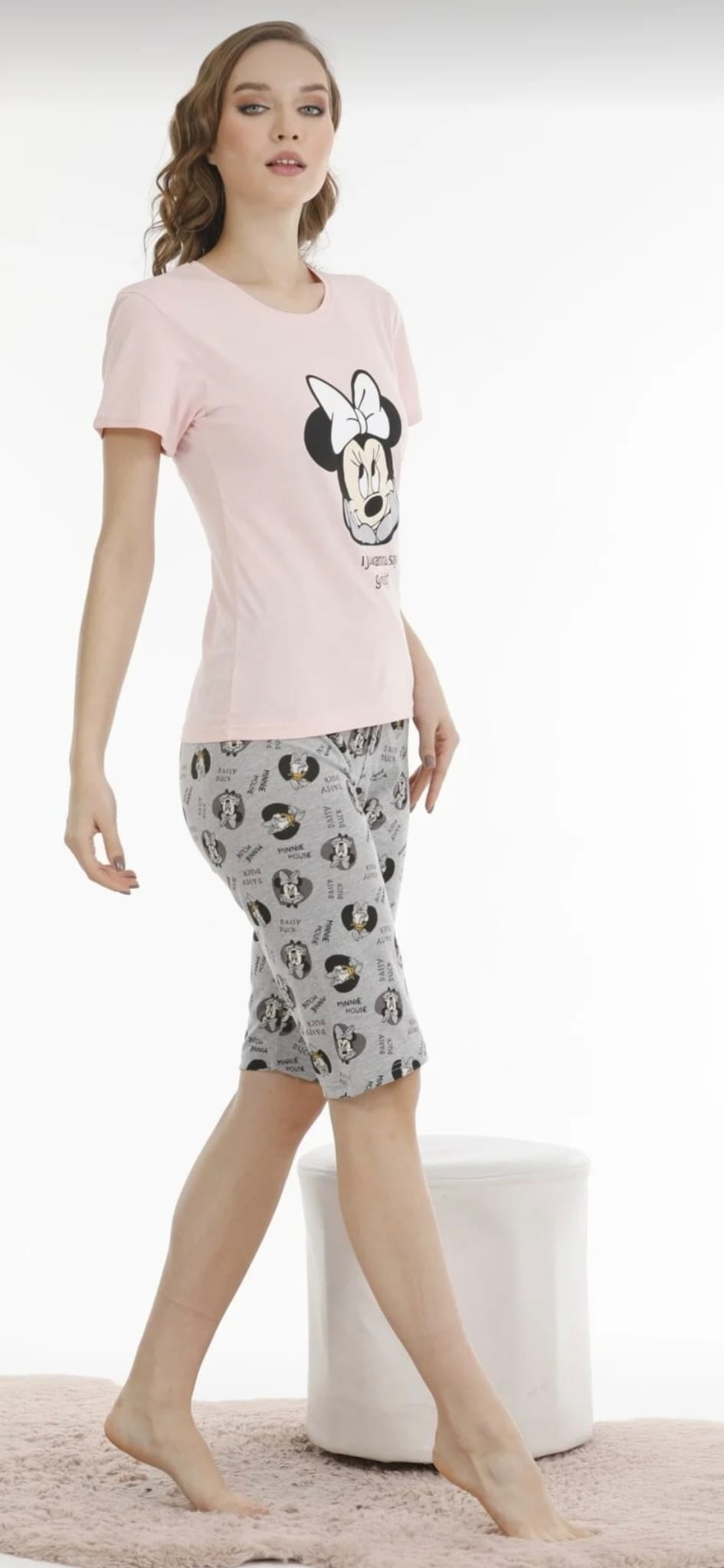 Tişört Kapri Pijama Takım Mickey Mouse Desenli Penye Kumaş